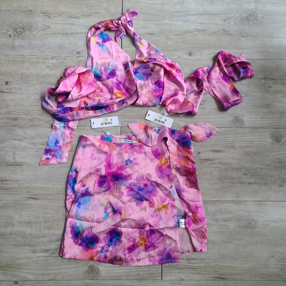 NWT Frankie's Bikinis Matilda Silk Halter Wrap Crop Top in watercolor floral - Picture 6 of 6